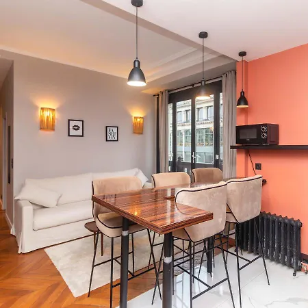 Apartment Center Of Paris By Studio Prestige Exterior foto