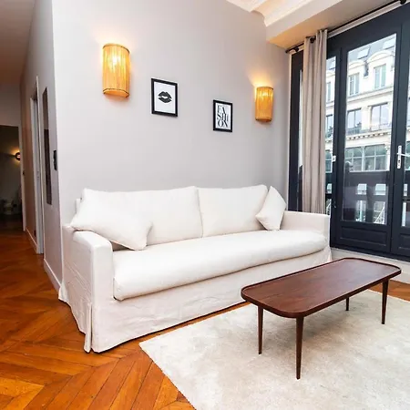 Apartment Center Of Paris By Studio Prestige Exterior foto